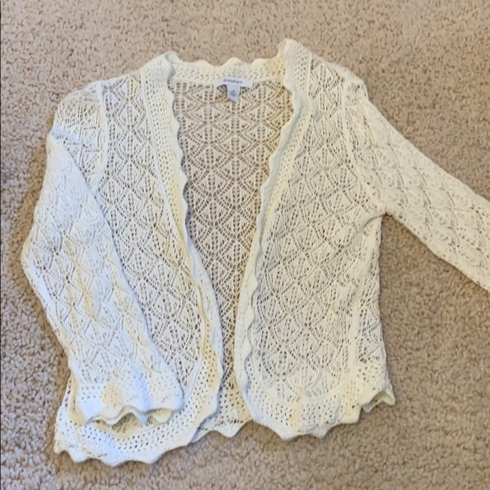 White knit sweater